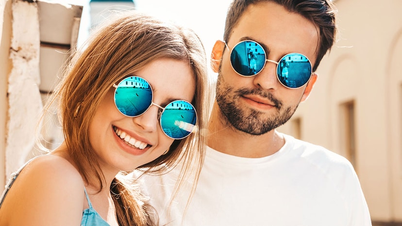2010s Sunglasses: Vintage Styles & Mirrored Lenses
