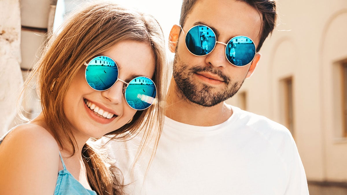 2010s sunglasses with mirrored lenses