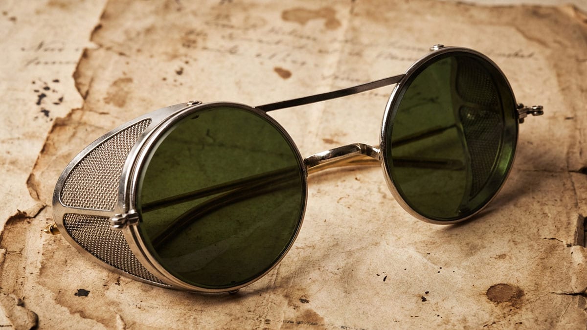 The Rise of Sunglasses in the 1930s