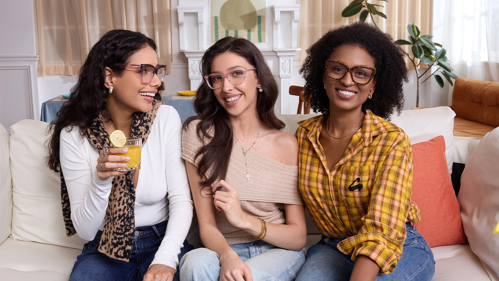 Light Up Yourself: Sparkling Show Stopper Glasses for Daily