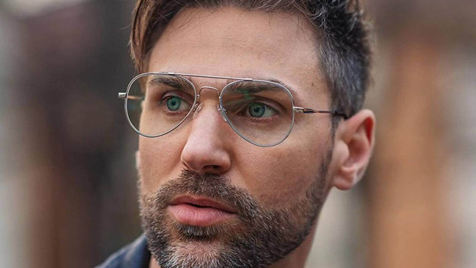 Are Aviator Glasses in Style for 2025?