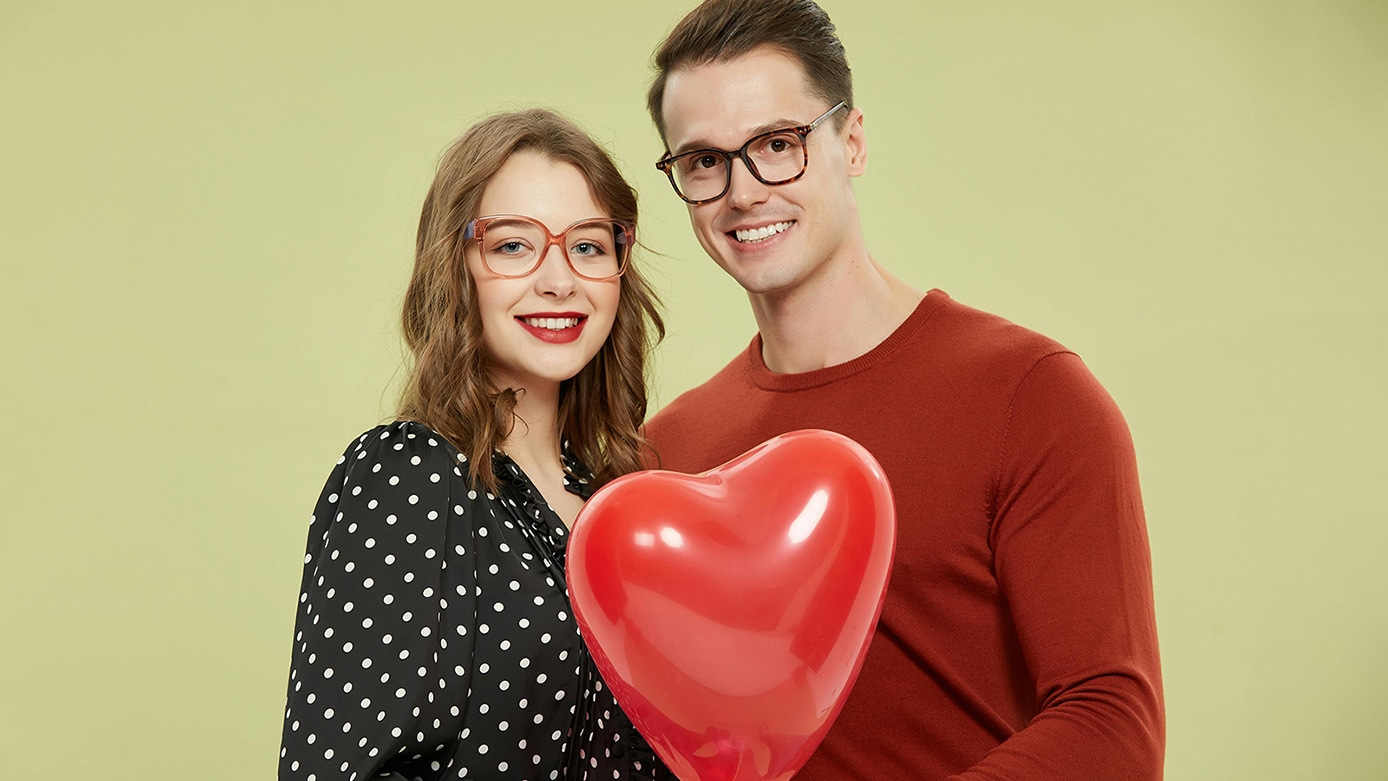 Enhance Your Eye Color: Best Eyeglass Frame Color Tips