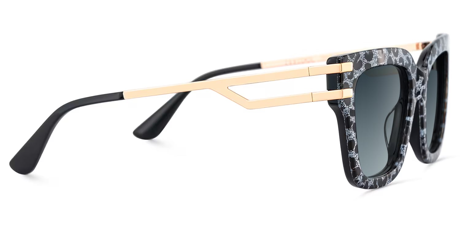 Lidia Square Gray Leopard Sunglasses3