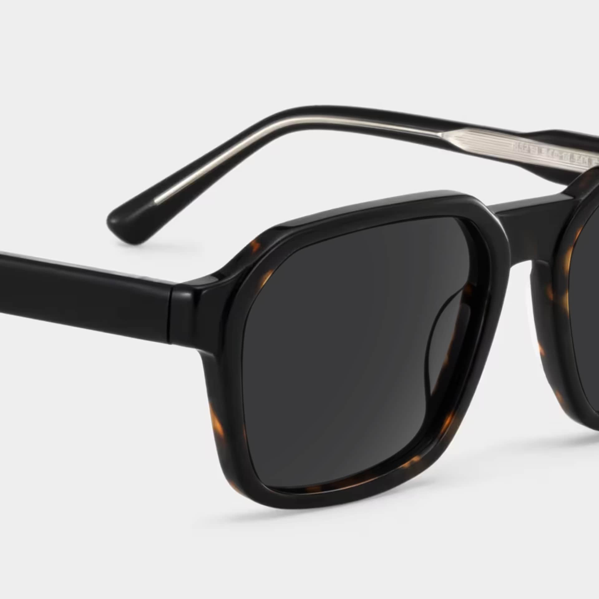 Arden Rectangle Tortoise Frame Eyeglasses for Man| ZEELOOL4