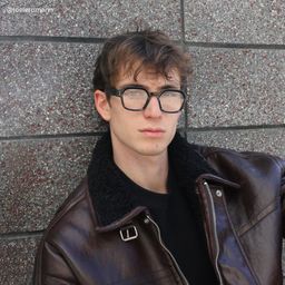 Joy Geometric Black Glasses5