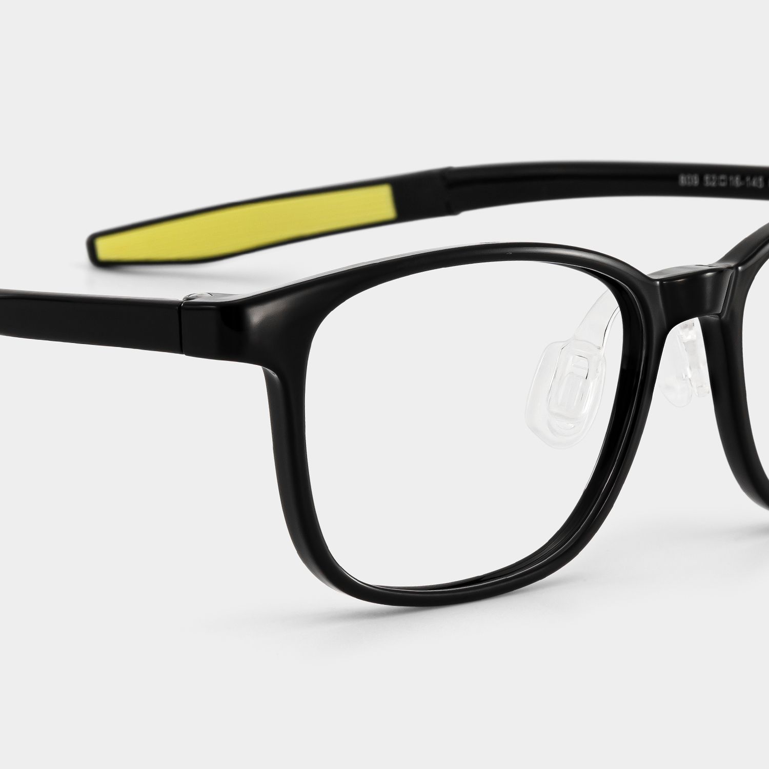 Alexis Rectangle Black Glasses4