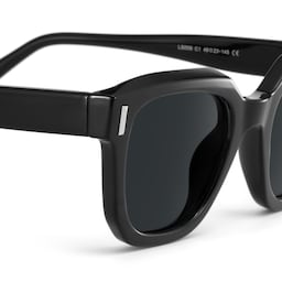 Nia Square Black Sunglasses5