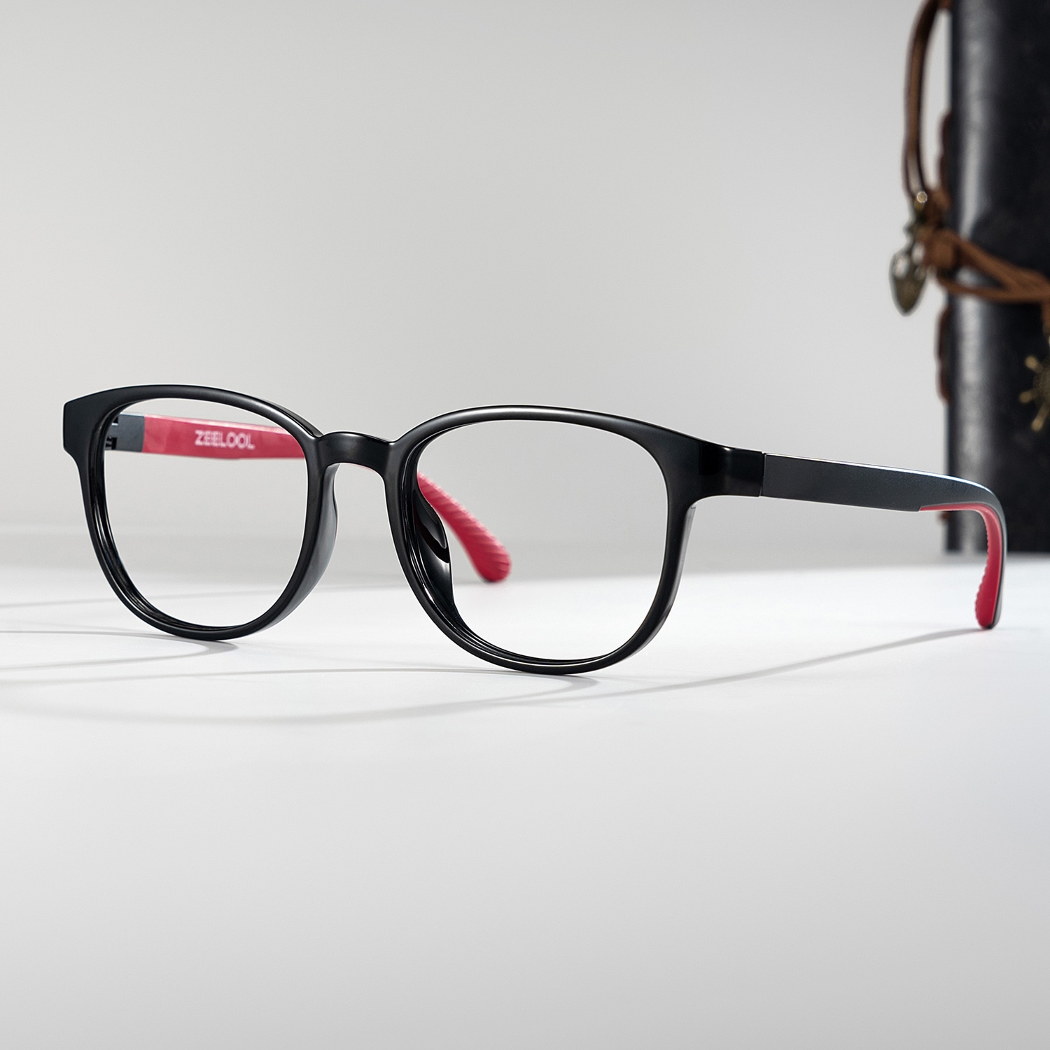 Dale  Round Black Red Glasses