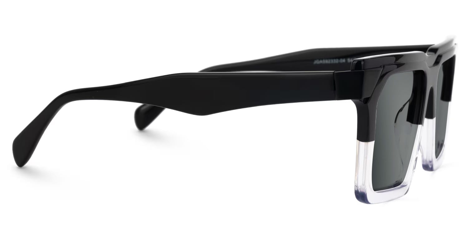 Lebar Square Black-Crystal Glasses2