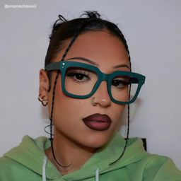 Liizbeett Green Square Glasses6