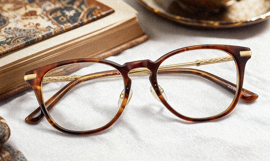 オザル Laura Tortoise Frame Glasses with Square Frame Online | ZEELOOL