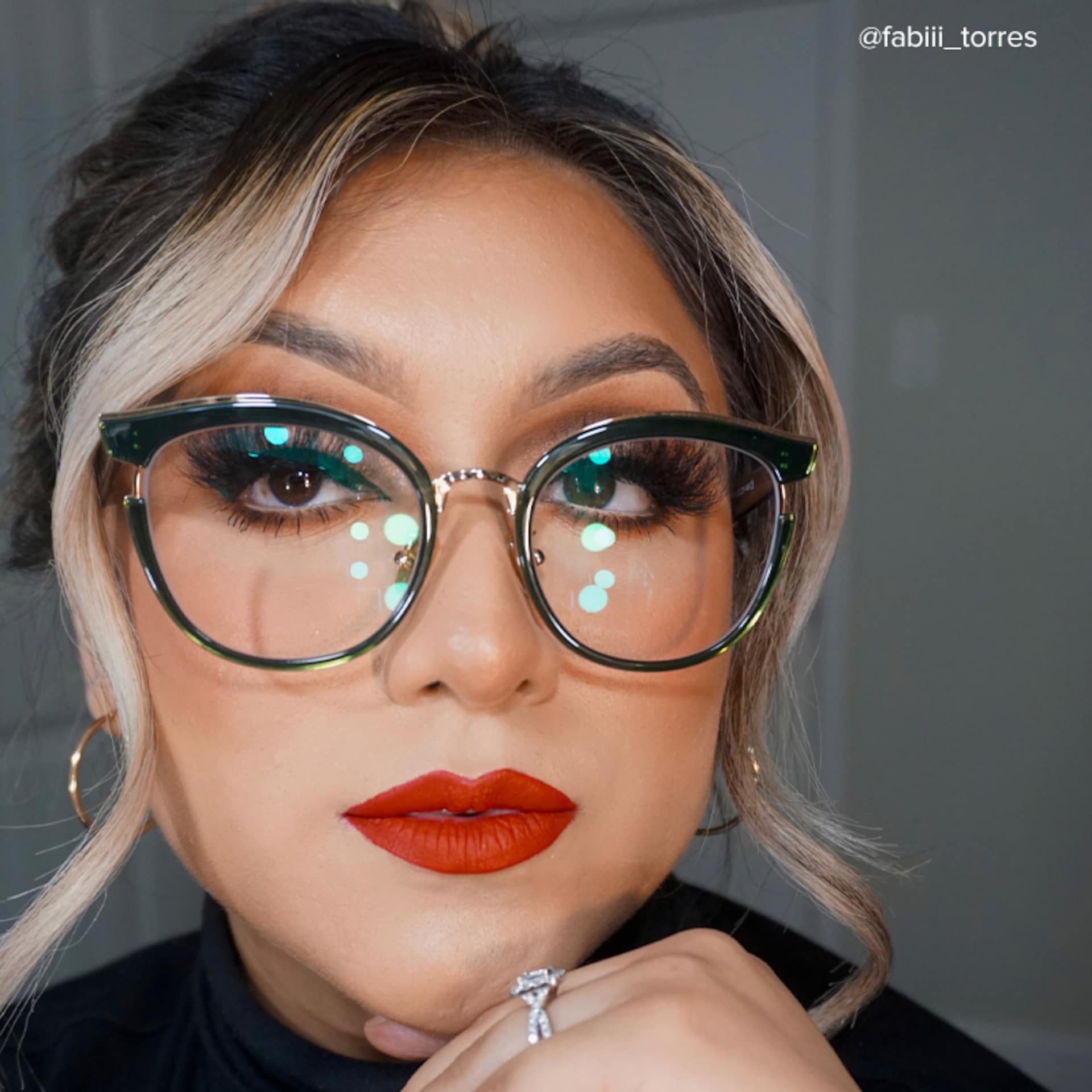 Laraine Cateye Green Eyeglasses & Metal Frames6