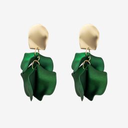High-Grade Stylish Green Silver Needle Earrings1