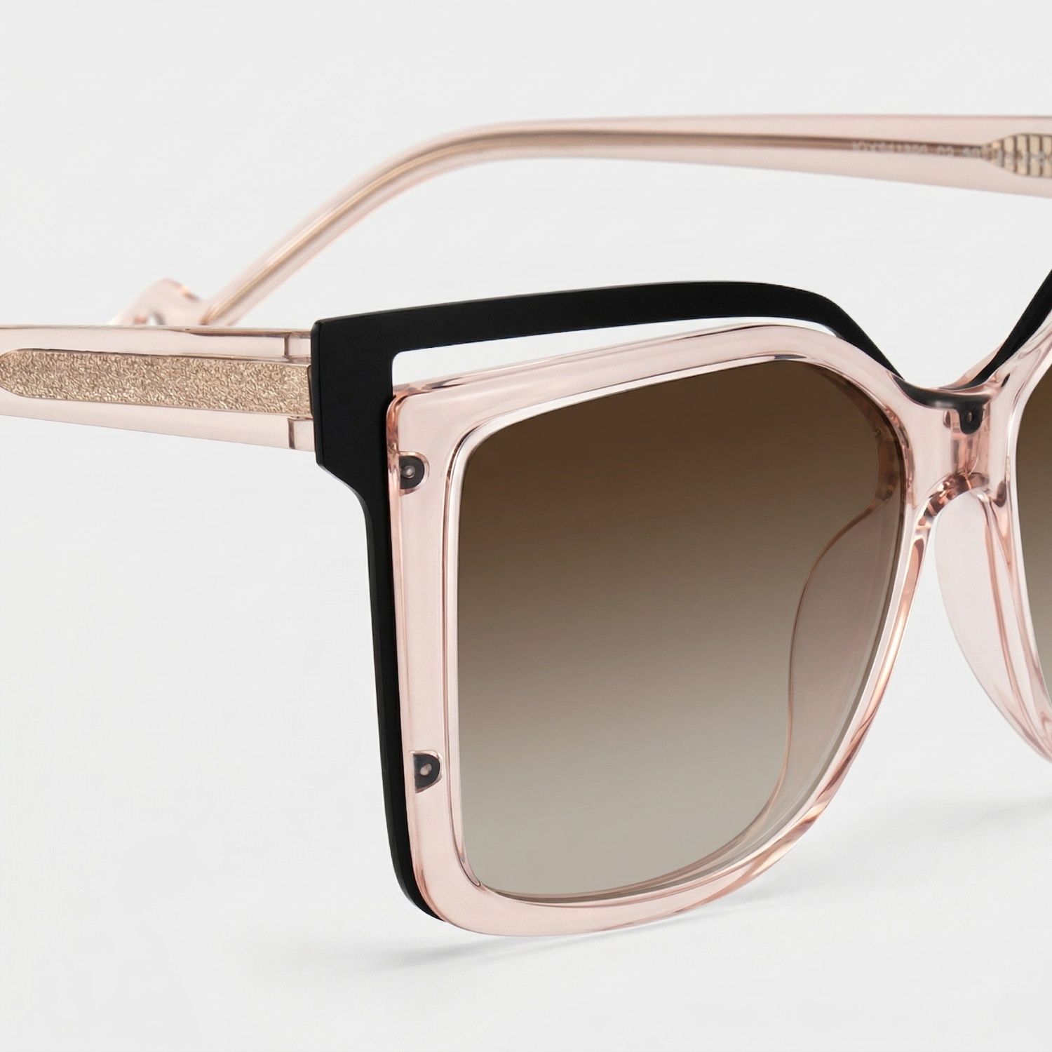 Twolla Square Beige Glasses and Black Edge Frame4