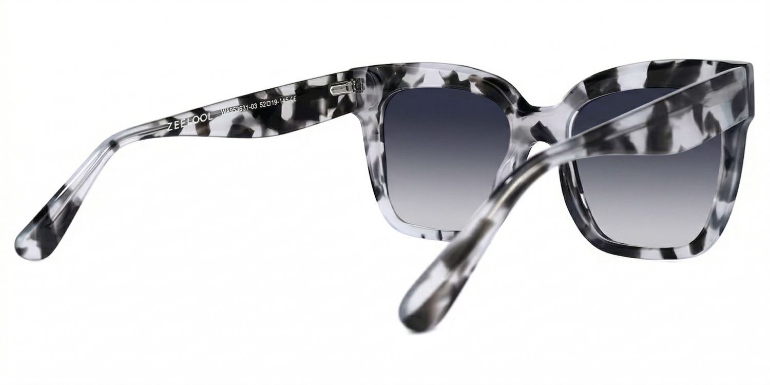 Minguela Square Gray-Tortoise Eyeglasses and Acetate Frames3