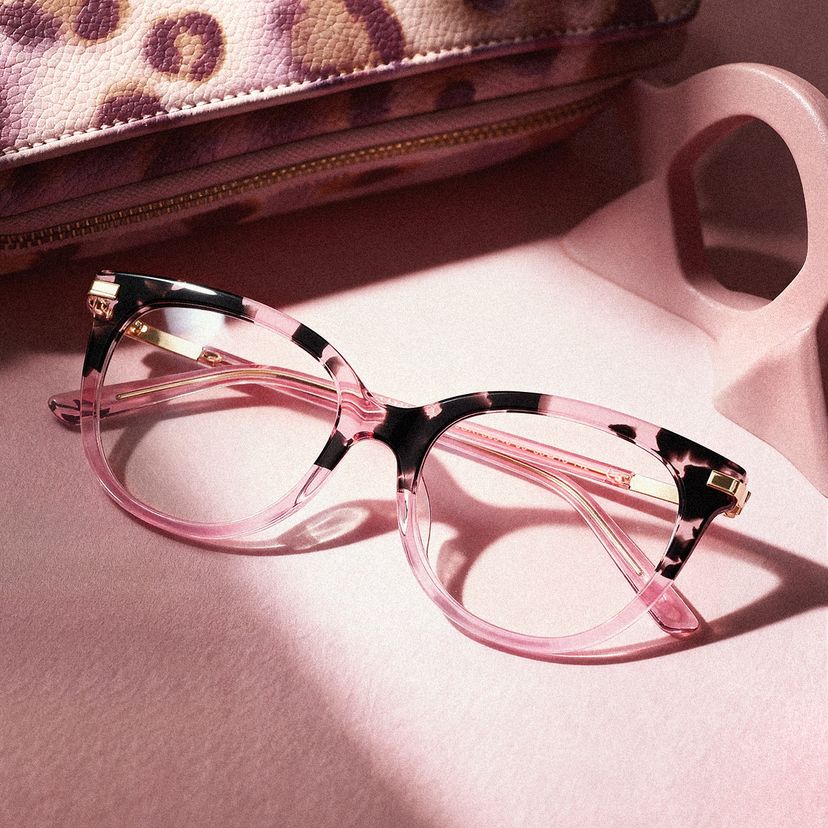 Mailyn Round Pink Tortoise Glasses