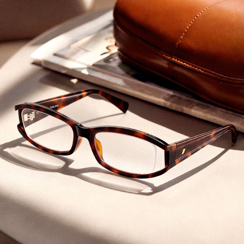 Willow Tortoise Rectangle Glasses