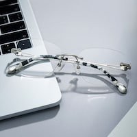 Seth Rectangle Silver Glasses2