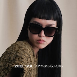 Refined black cat-eyes with a timeless elegance.0