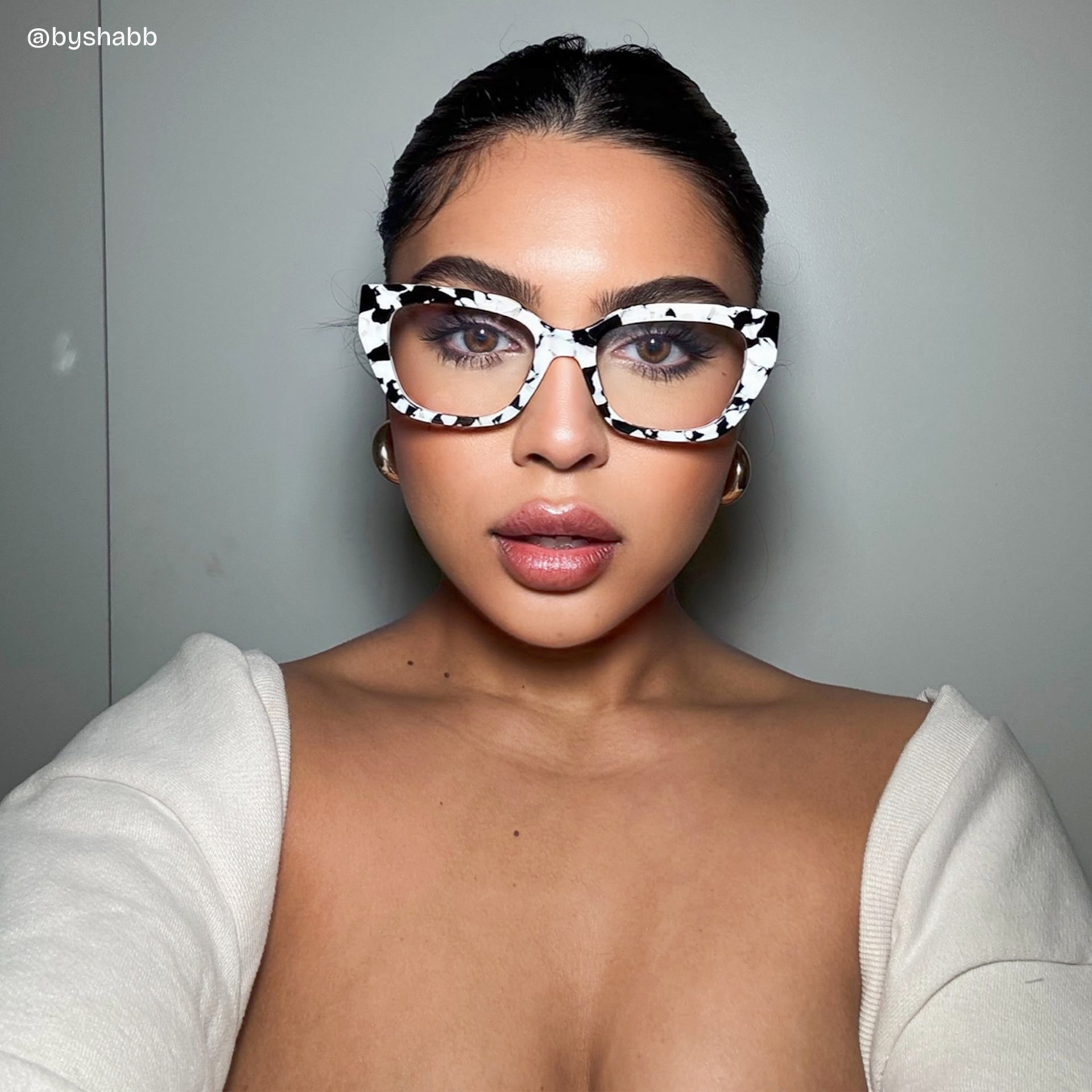 Rectangular Glasses for Round Face6