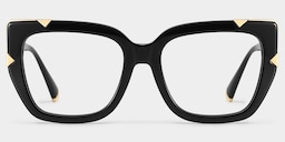 Refined black cat-eyes with a timeless elegance.1