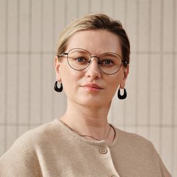 Celena Round Black Glasses4