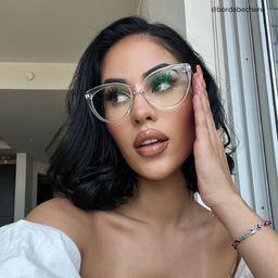 Marcus Cateye Clear Glasses5