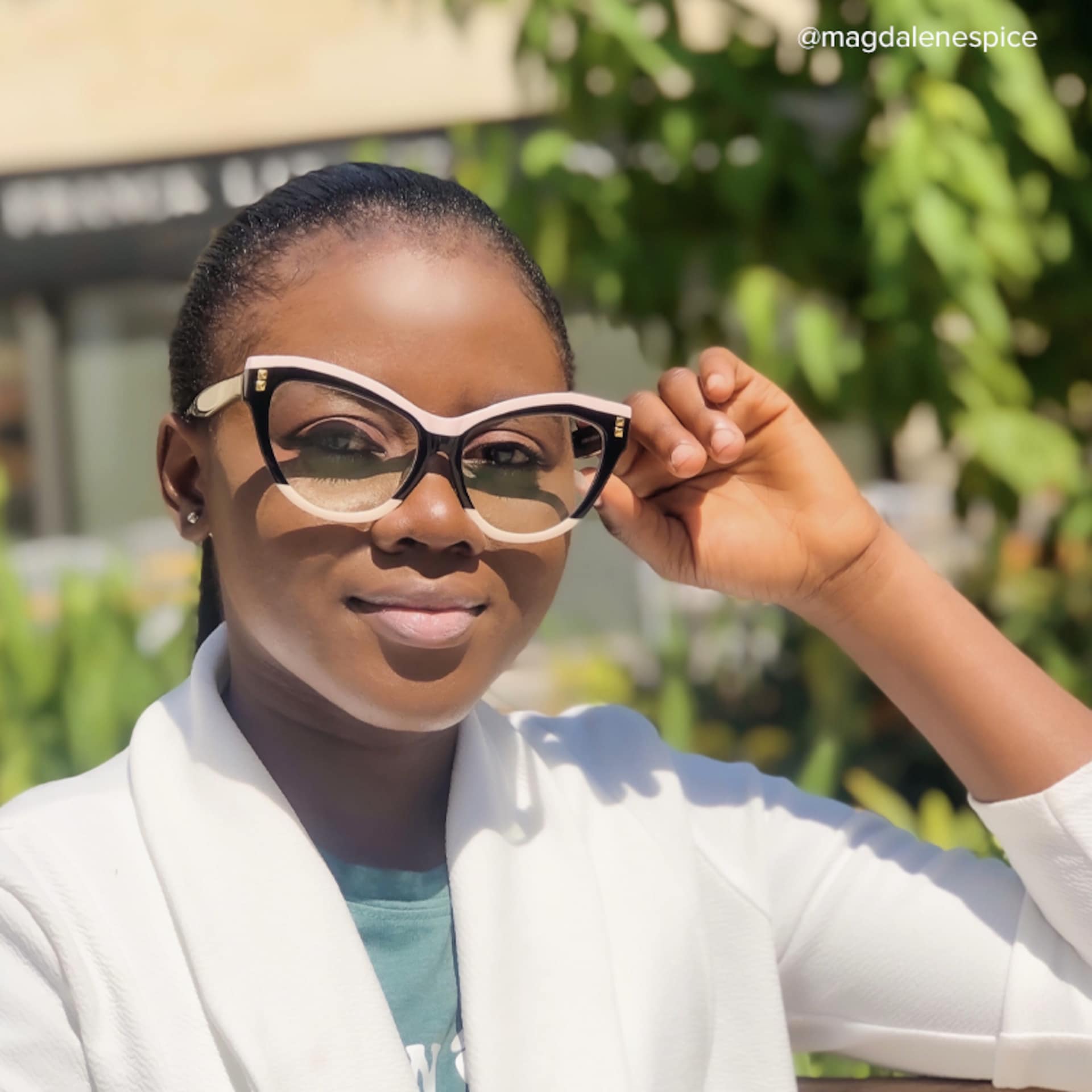 Cascata Cateye Frame Glasses with Black and Pink Color8