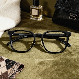 Hailey Square Black Glasses0
