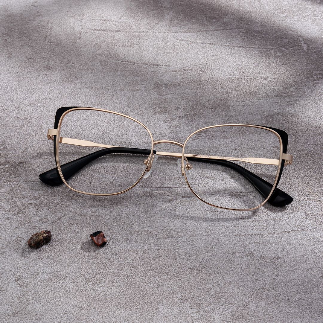Tessa Black Gold Frame Glasses with Cat eye Frame Online | ZEELOOL0