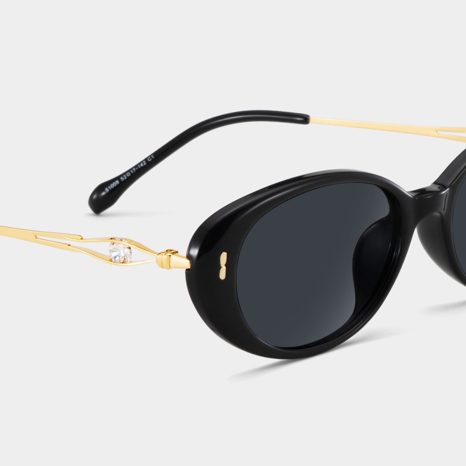 The Eye ブラックメタル　BLACKL Blaire Black Frame Glasses with Oval Frame Online | ZEELOOL