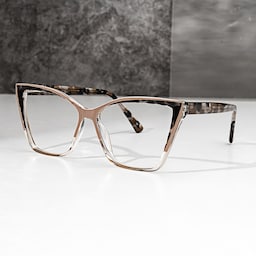 Adalis Cateye Champagne Glasses4