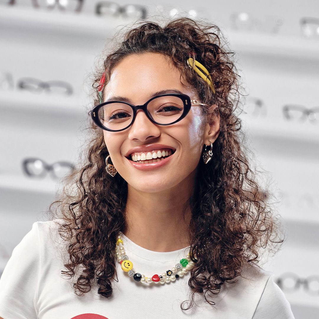 Blaire Black Frame Glasses with Oval Frame Online | ZEELOOL