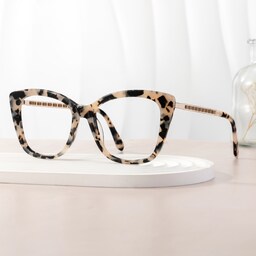 Deangela Cateye Tortoise Glasses0