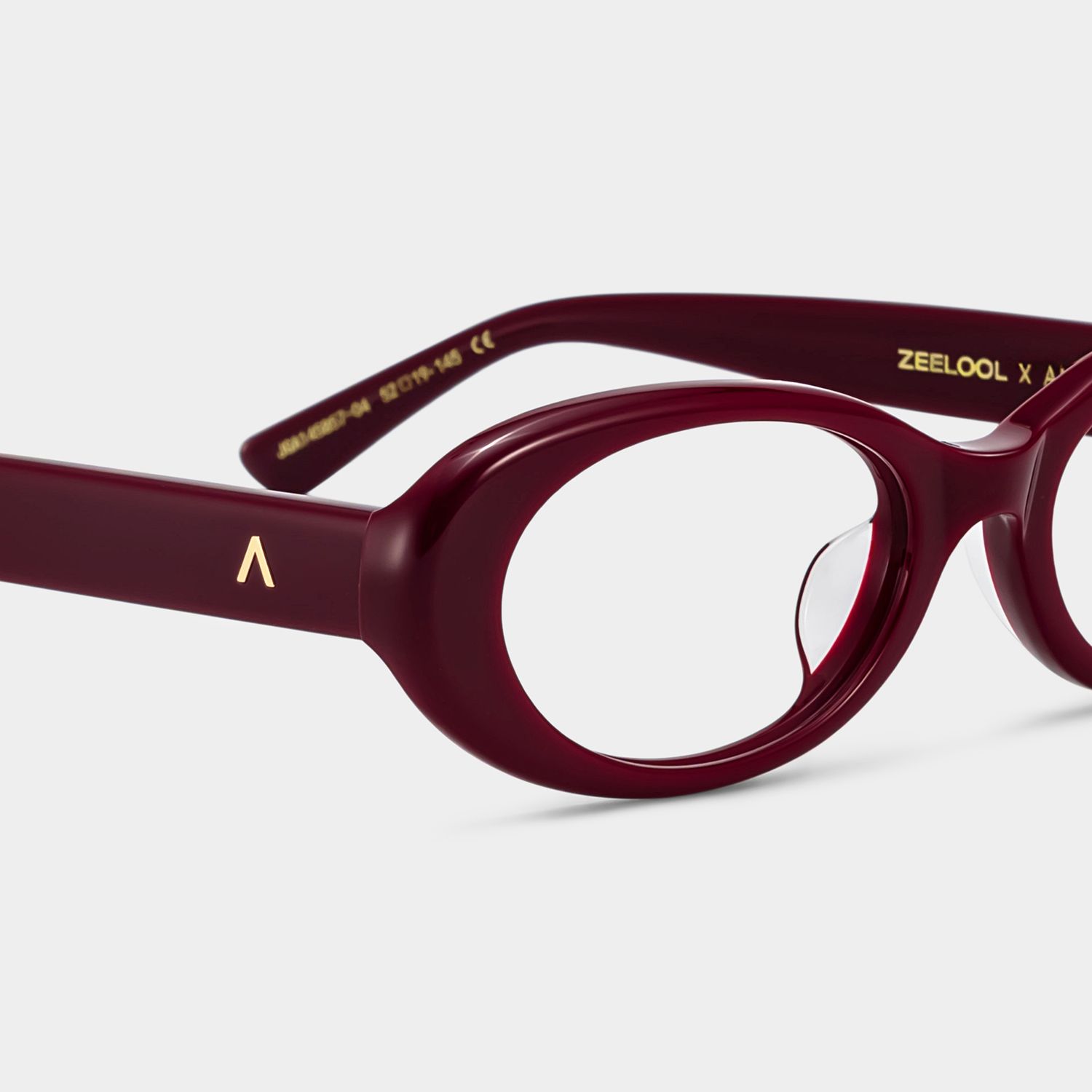 ZEELOOL x Aimee Song The 90s Red Oval Glasses5