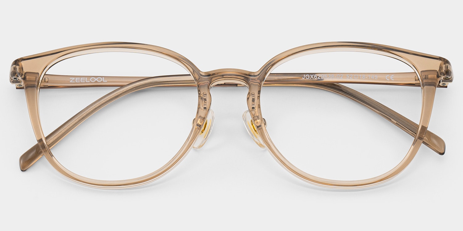Amanda Ultra Lightweight Eyeglasses in Champagne Frames | ZEELOOL