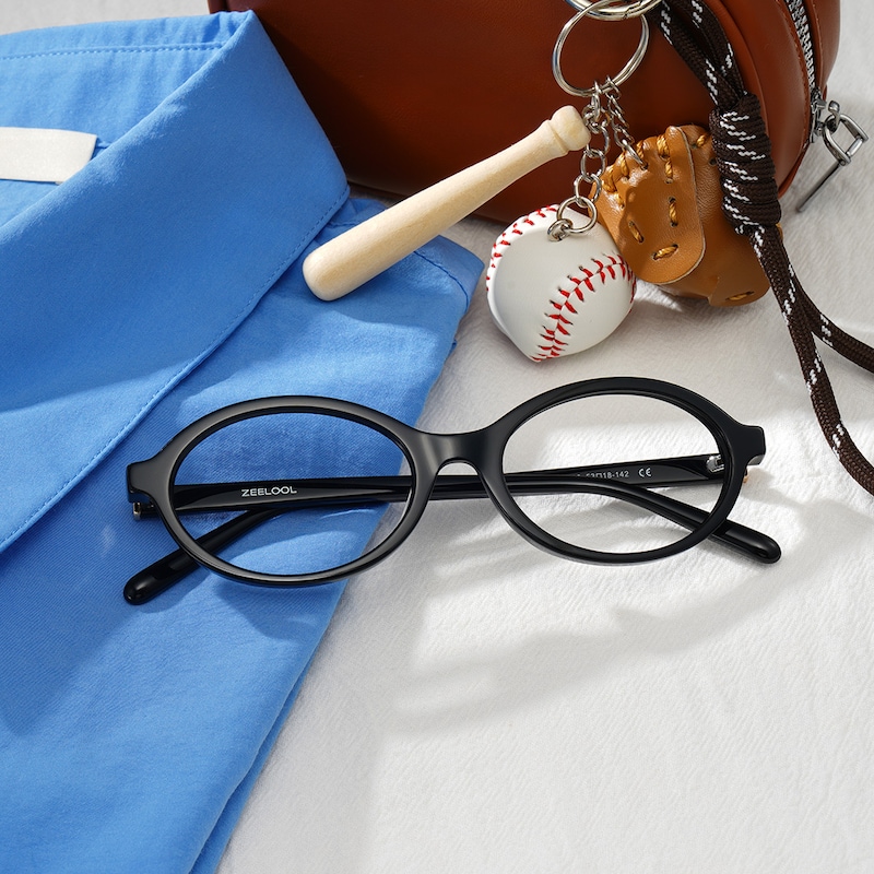 ZEELOOL Everly Oval Black Glasses