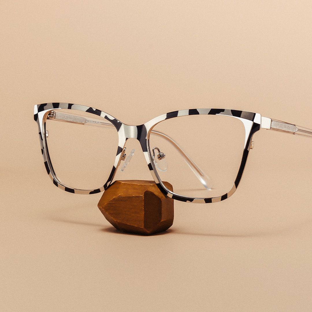 Elise Tortoise Frame Glasses with Rectangle Frame Online | ZEELOOL0