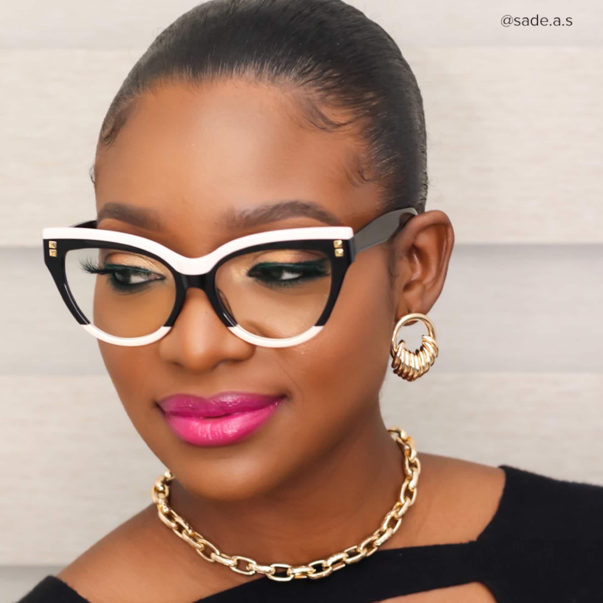 Cascata Cateye Frame Glasses with Black and Pink Color4