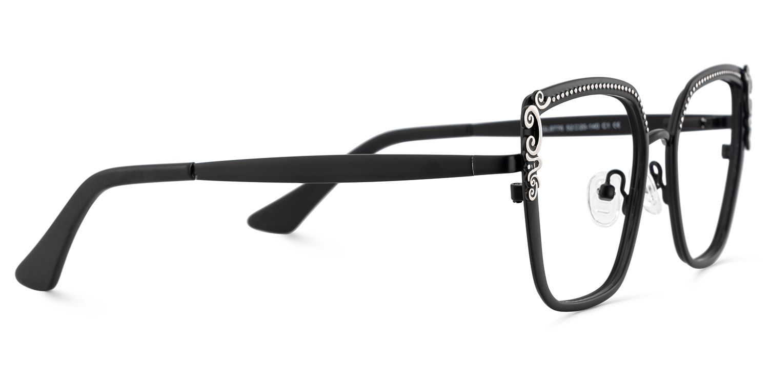 Women's Black Frame Glasses in Square Shape1
