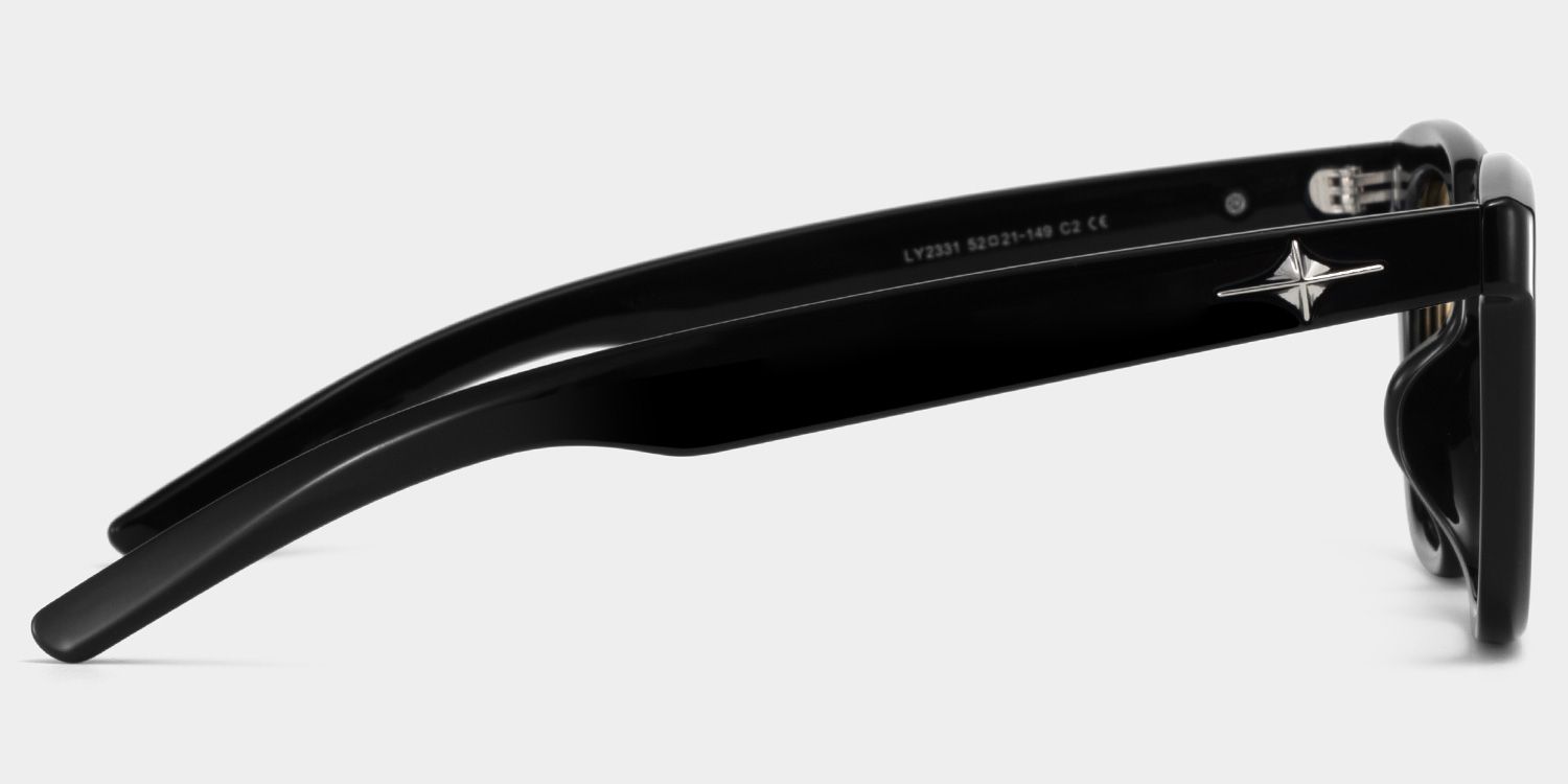 Lyric black Frame Polarized Sunglasses with rectangle Style Online | ZEELOOL4