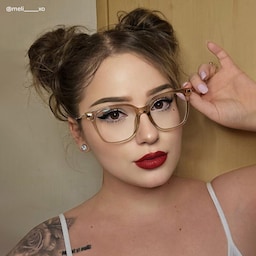 Jacqui Square Champagne Glasses9