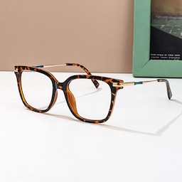 Jacqui Square Tortoise Glasses4
