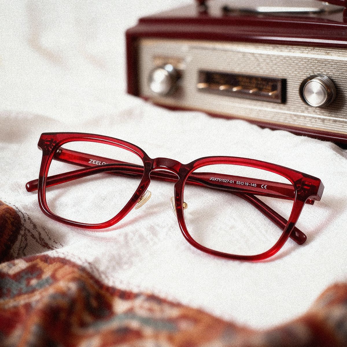 Hailey Red Frame Glasses with Square Frame Online | ZEELOOL0