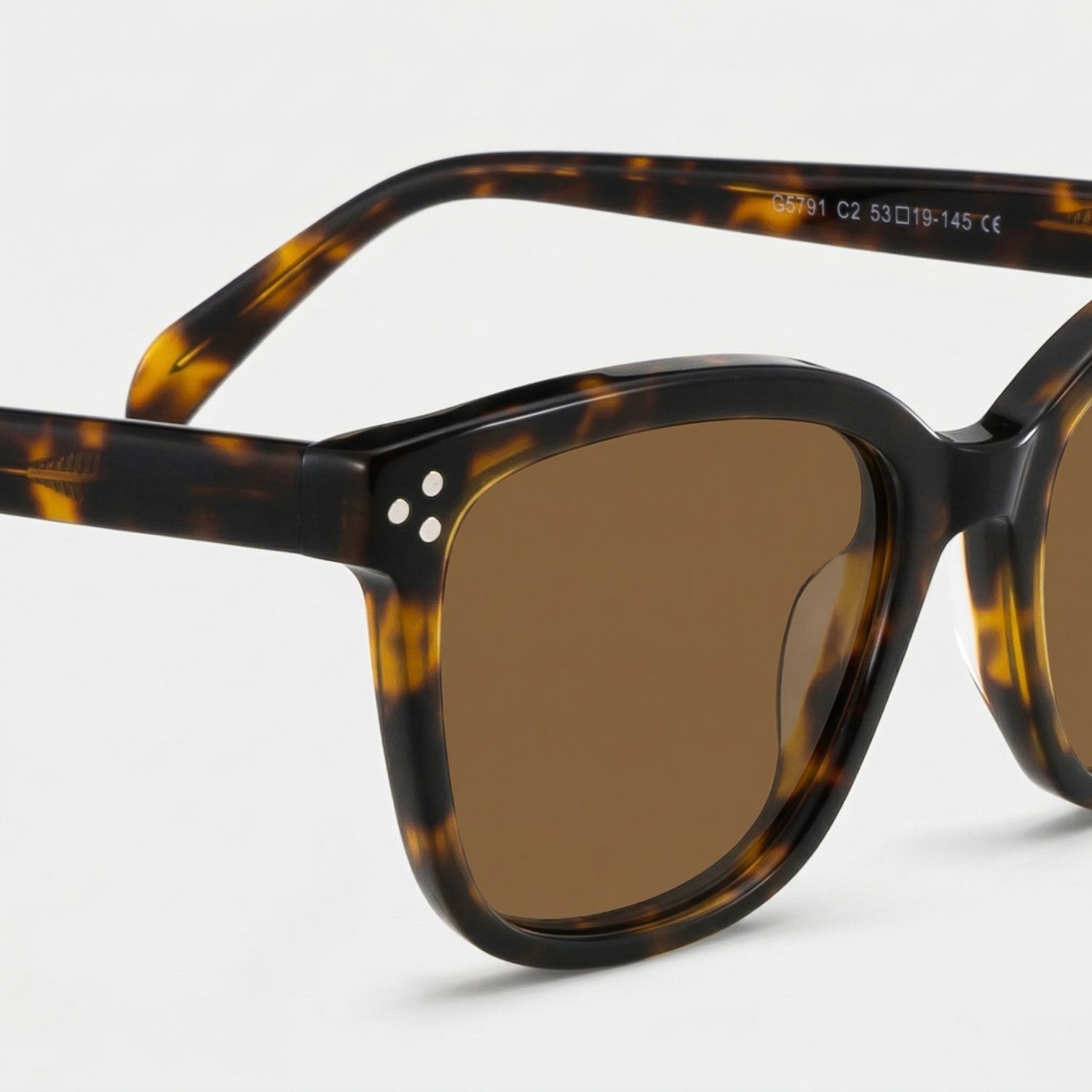 Scarlett Square Style Tortoise Frame Sunglasses | ZEELOOL4