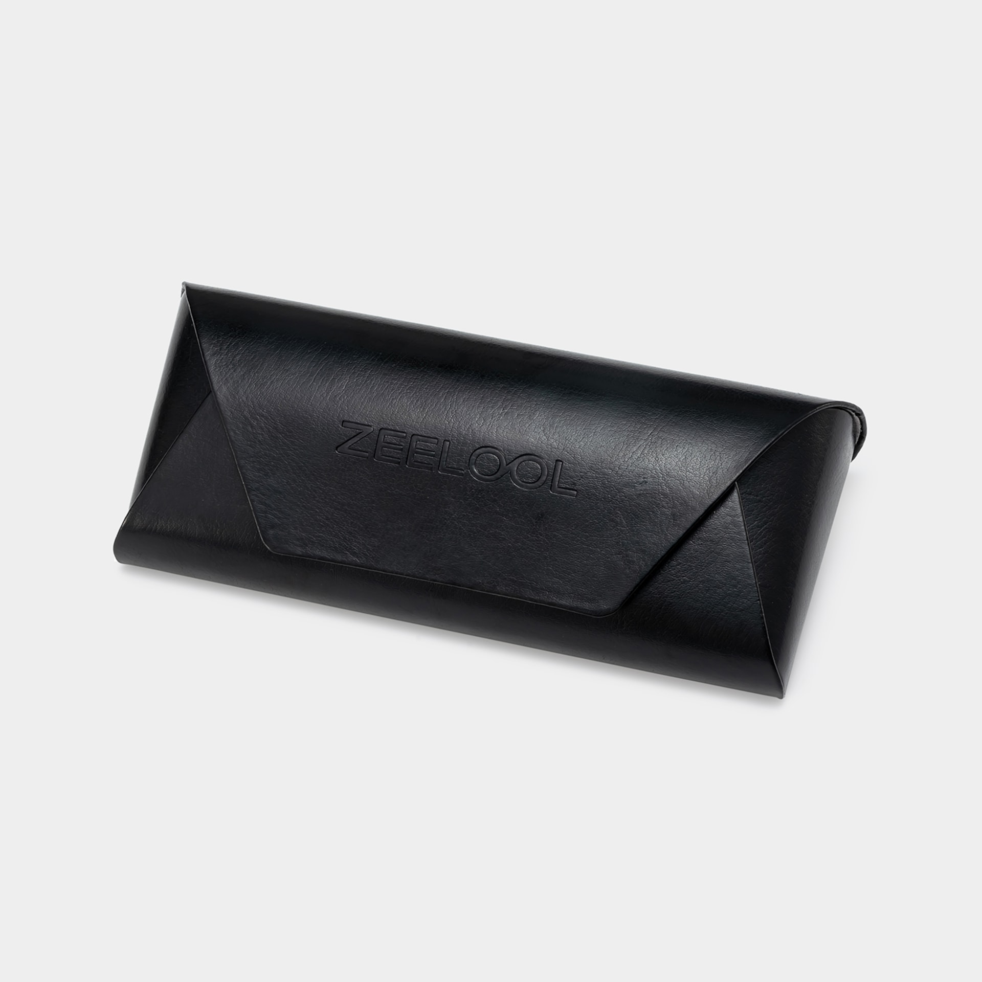 Fashion Eyeglasses Black Glasses Bag Accessories on Zeelool1