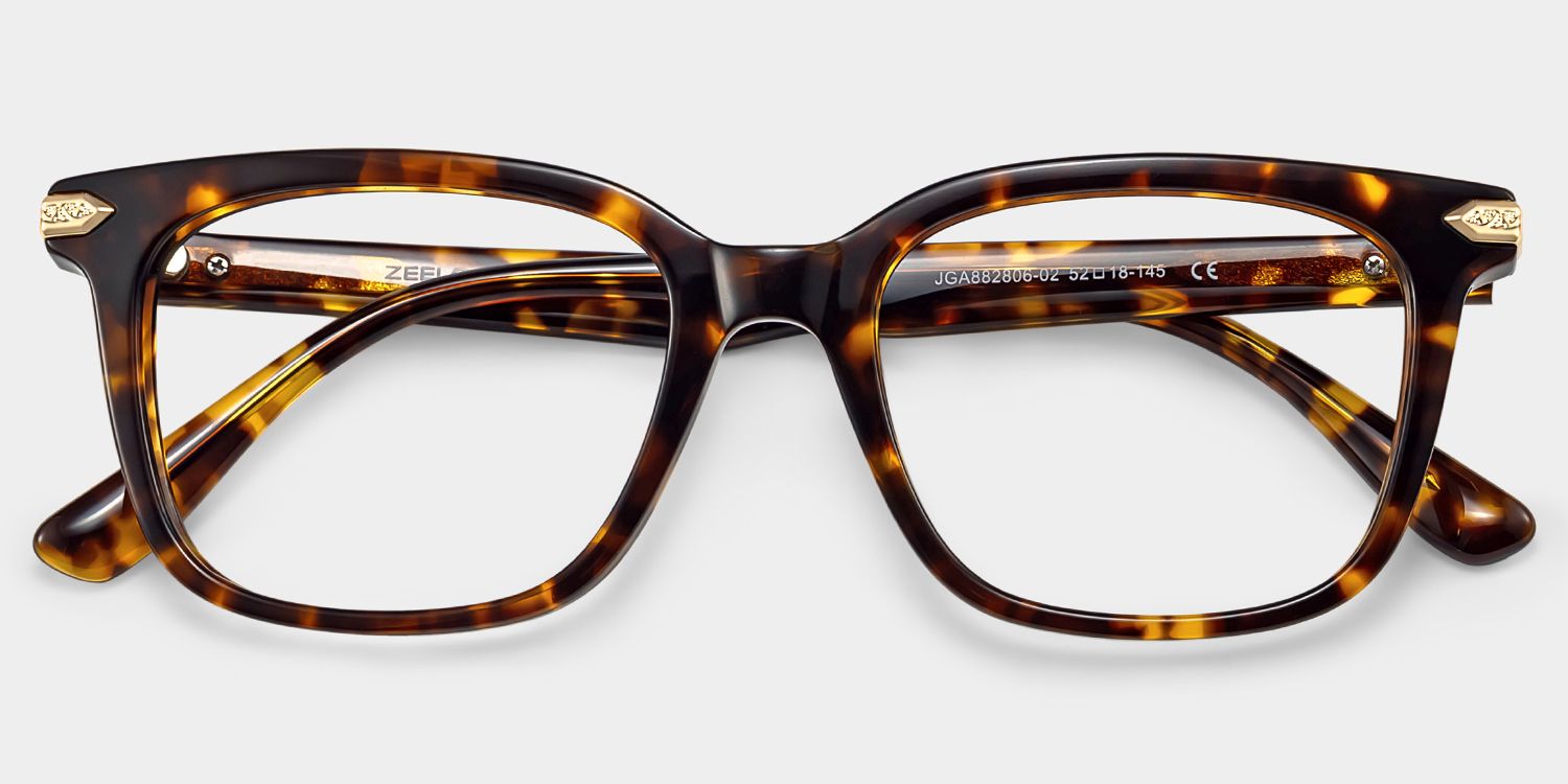(*/ω＼*) Thomas Tortoise Frame Glasses with Rectangle Frame Online | ZEELOOL