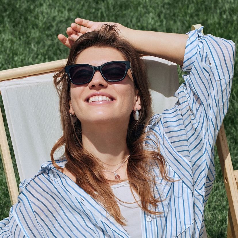 Miranda Black Cat eye Sunglasses