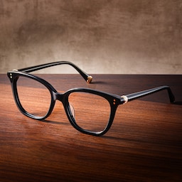 Miles Square Black Glasses9