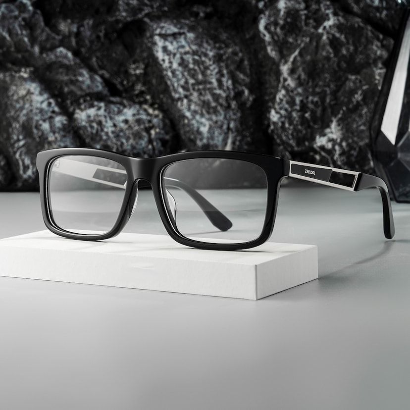 Osvaldo Rectangle Black Glasses